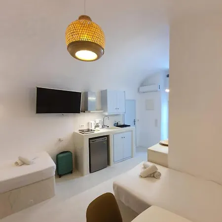 Nefeli Traditional Cave House Apartment *