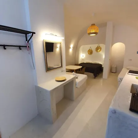 Nefeli Traditional Cave Apartamento Mesaria