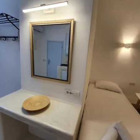 Nefeli Traditional Cave House Apartment *