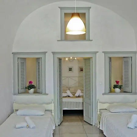 Apartment Nefeli Traditional Cave House